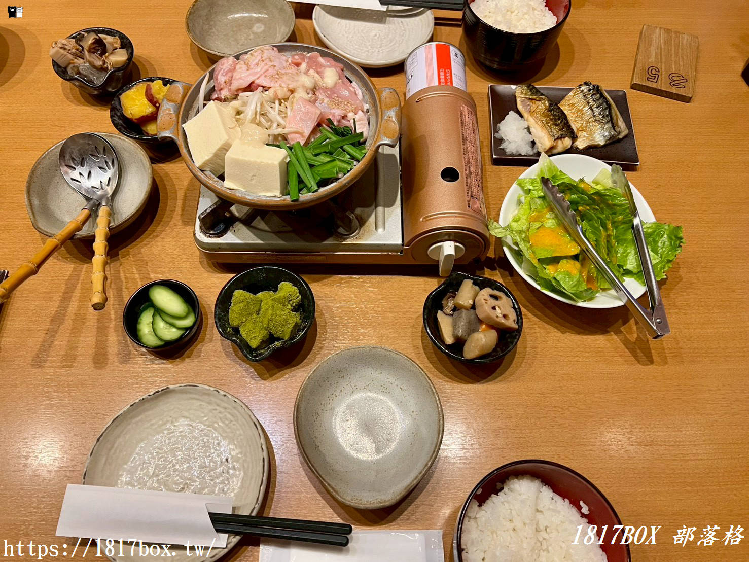 【愛媛松山美食】「三代目鳥メロ 松山大街道店」:必吃炭火烤雞串、超值飲放題,在地人氣居酒屋推薦! 【愛媛松山美食】「三代目鳥メロ 松山大街道店」:必吃炭火烤雞串、超值飲放題,在地人氣居酒屋推薦!