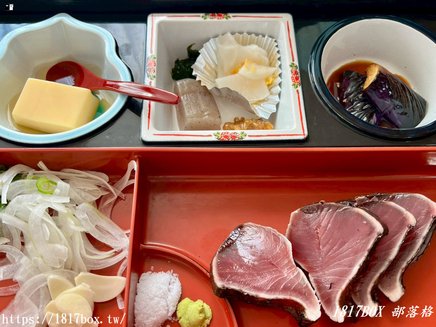 【高知必吃】かつお船（鰹魚船）超狂「稻草燒鰹魚」DIY 體驗！土佐鰹魚道場現烤現吃，連不吃生魚片的人都排隊！