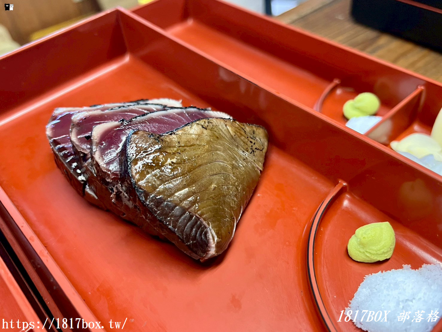 【高知必吃】かつお船（鰹魚船）超狂「稻草燒鰹魚」DIY 體驗！土佐鰹魚道場現烤現吃，連不吃生魚片的人都排隊！