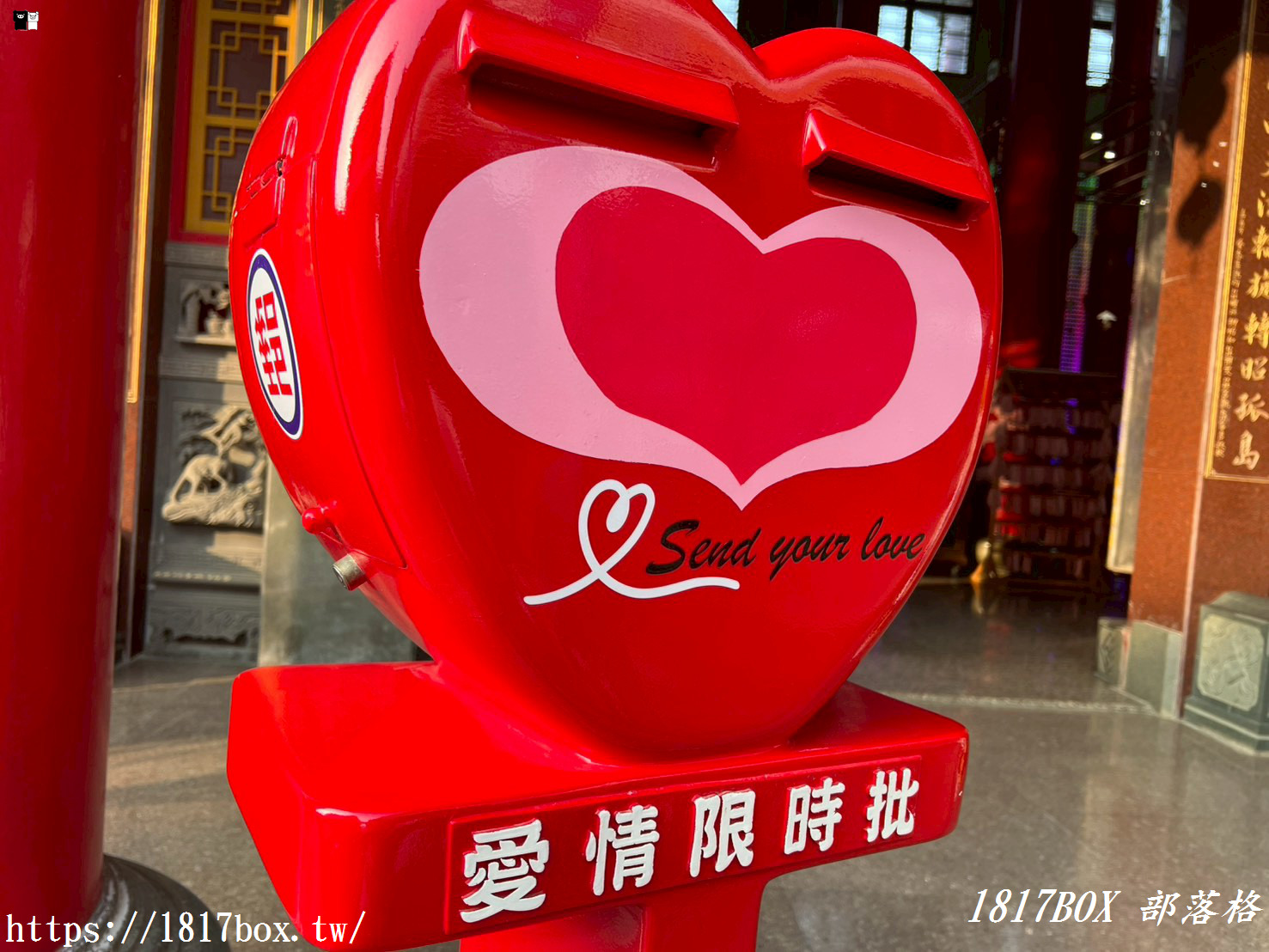 探索「台版紫禁城」：正統鹿耳門聖母廟，求姻緣、賞煙火的台南必訪聖地