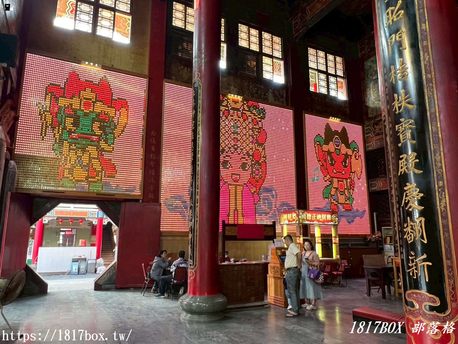 探索「台版紫禁城」：正統鹿耳門聖母廟，求姻緣、賞煙火的台南必訪聖地