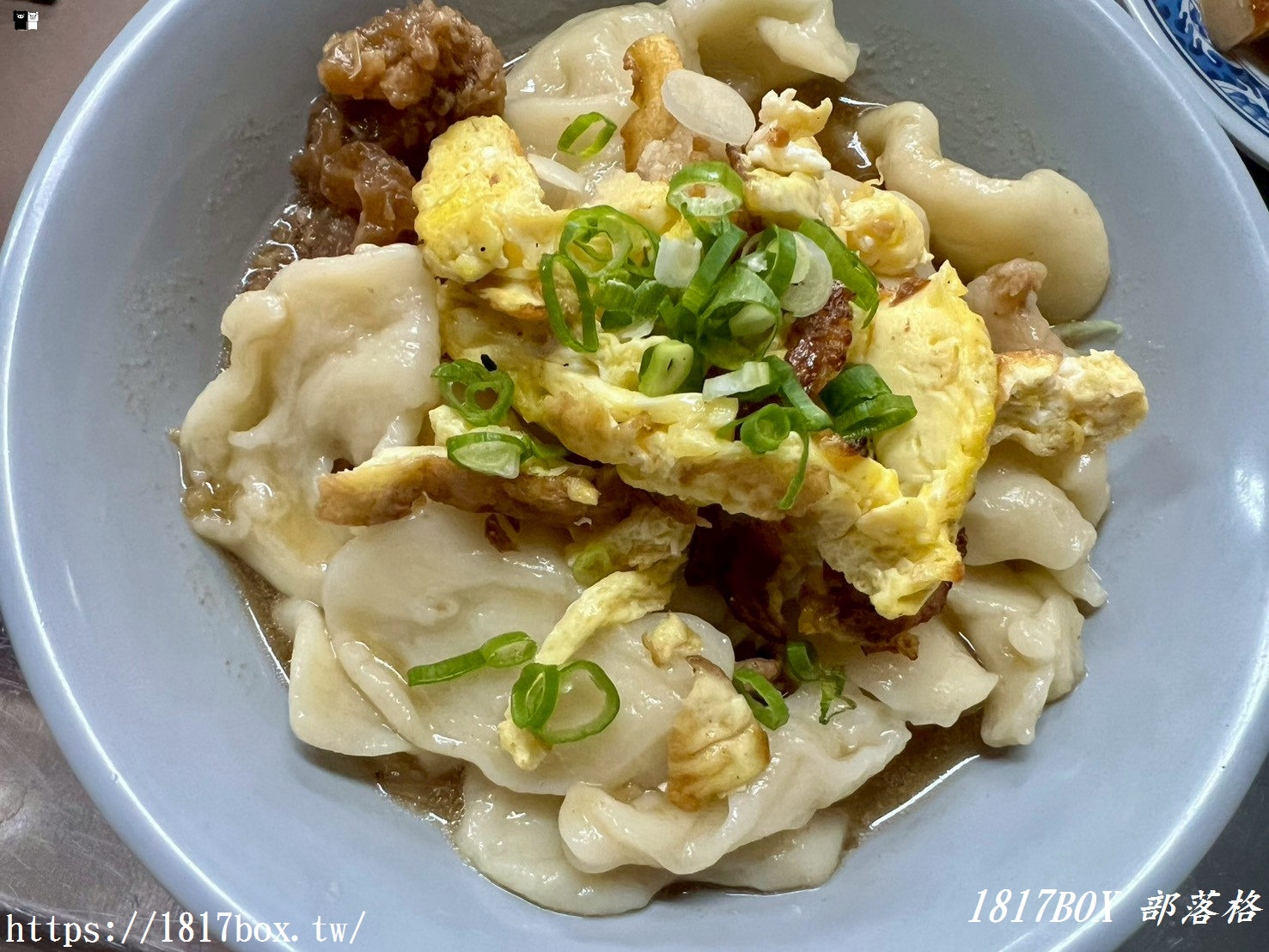 【彰化美食】九穗手工麵疙瘩｜南郭路必吃 Q 彈古早味，手切滷肉與清甜海鮮湯頭推薦