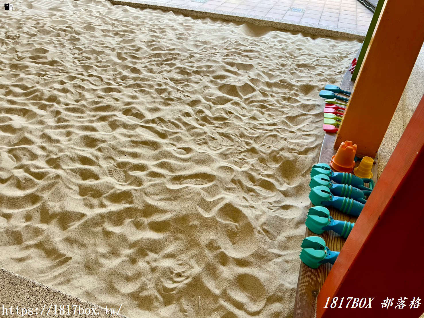 【高雄義大天悅飯店】二人房一泊一食開箱：情侶度假、親子旅遊首選住宿推薦！