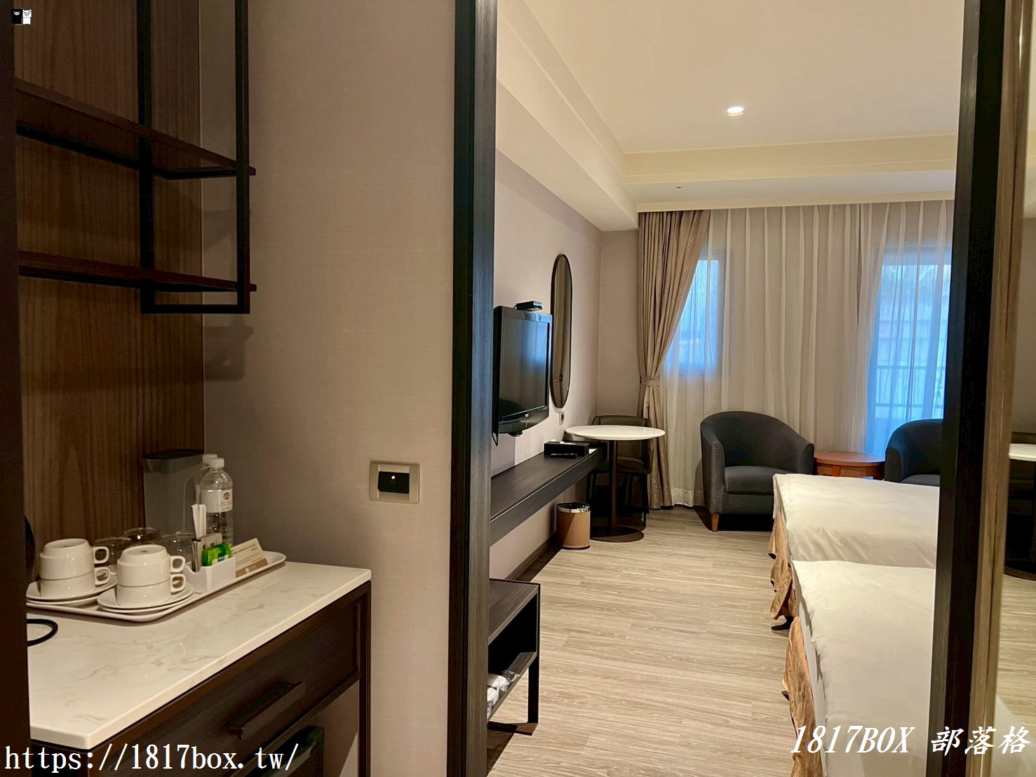 【高雄義大天悅飯店】二人房一泊一食開箱：情侶度假、親子旅遊首選住宿推薦！