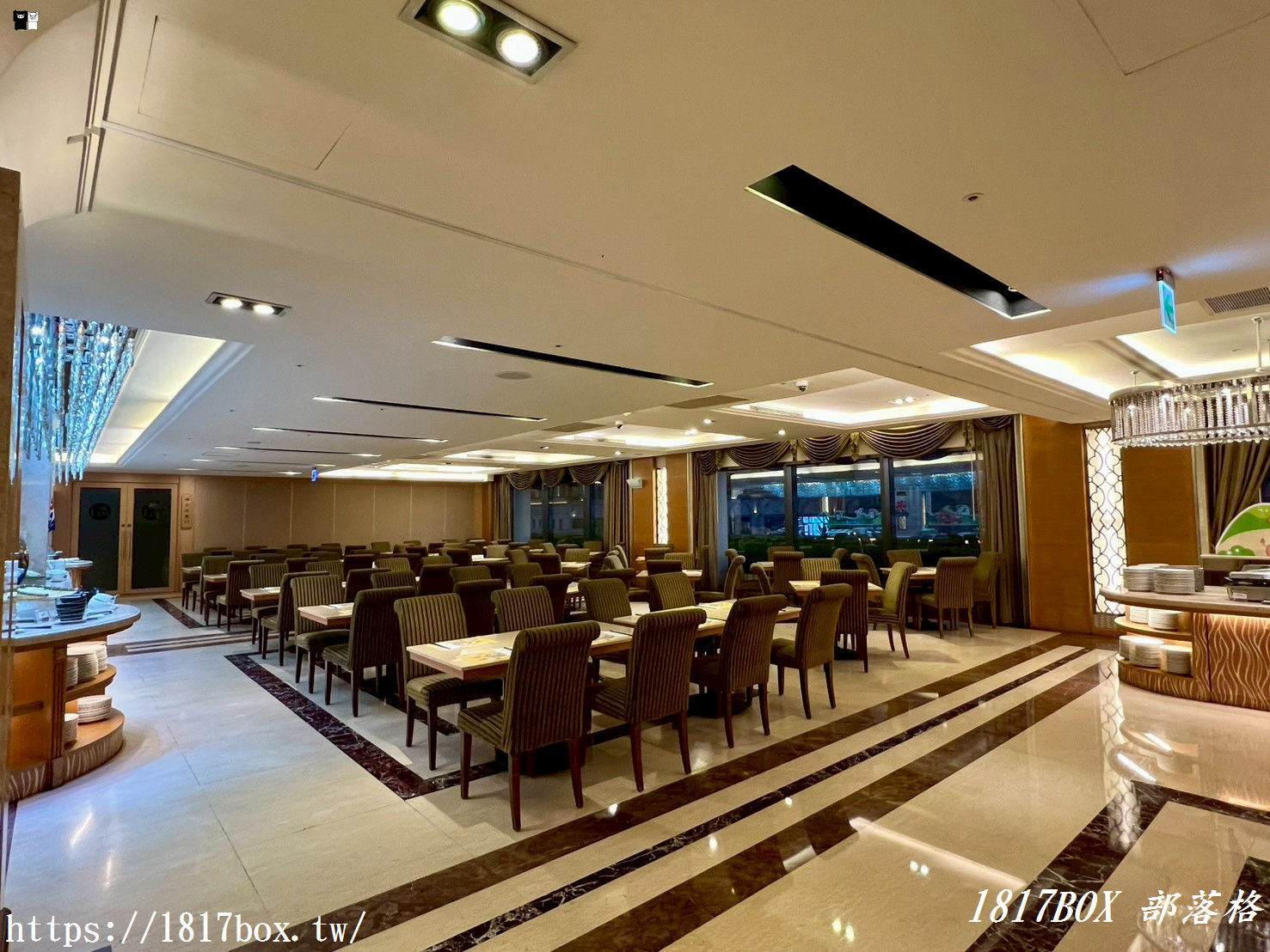 【高雄美食】義大天悅飯店百匯自助餐廳吃到飽:最新價格、必吃菜色與優惠攻略! 【高雄美食】義大天悅飯店百匯自助餐廳吃到飽:最新價格、必吃菜色與優惠攻略!