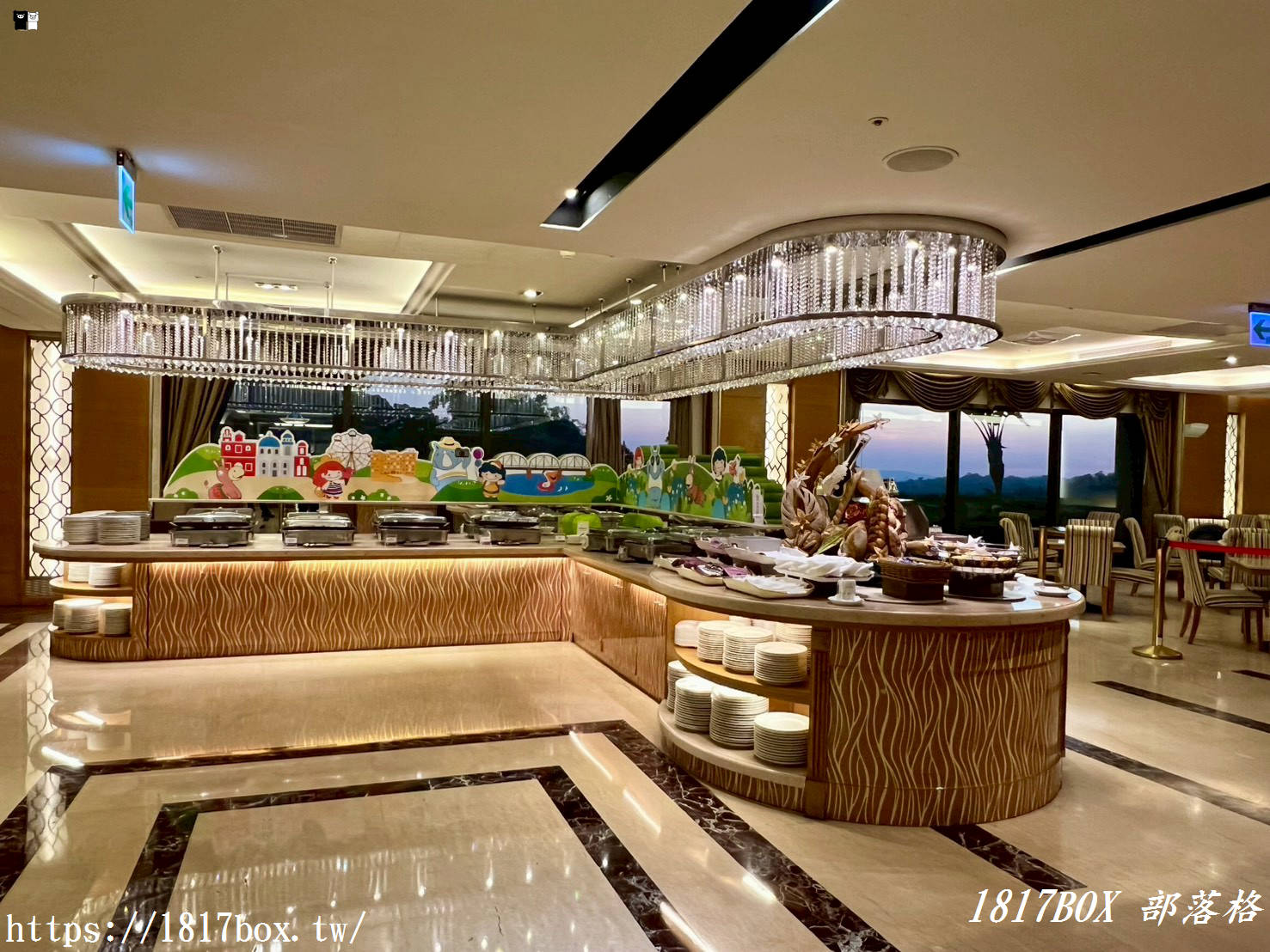 【高雄美食】義大天悅飯店百匯自助餐廳吃到飽：最新價格、必吃菜色與優惠攻略！