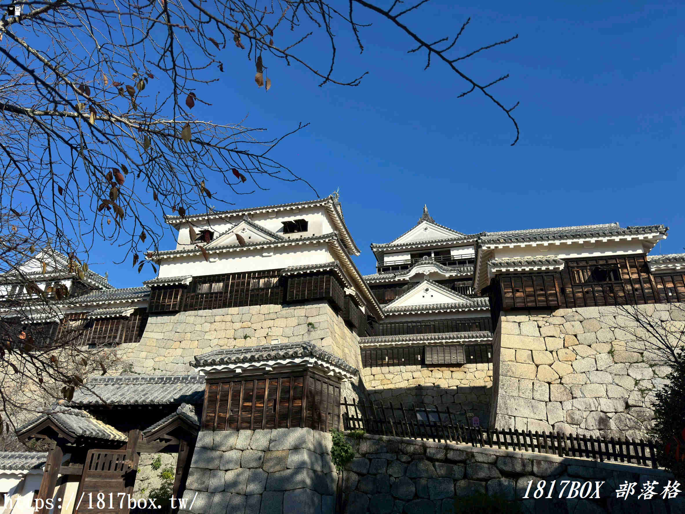 【日本四國自由行必訪】松山城:穿越時空,俯瞰瀨戶內海的歷史名城! 【日本四國自由行必訪】松山城:穿越時空,俯瞰瀨戶內海的歷史名城!