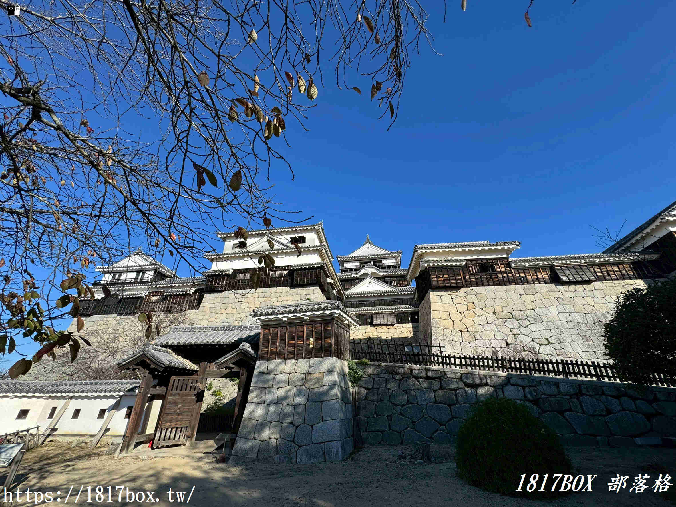 【日本四國自由行必訪】松山城:穿越時空,俯瞰瀨戶內海的歷史名城! 【日本四國自由行必訪】松山城:穿越時空,俯瞰瀨戶內海的歷史名城!