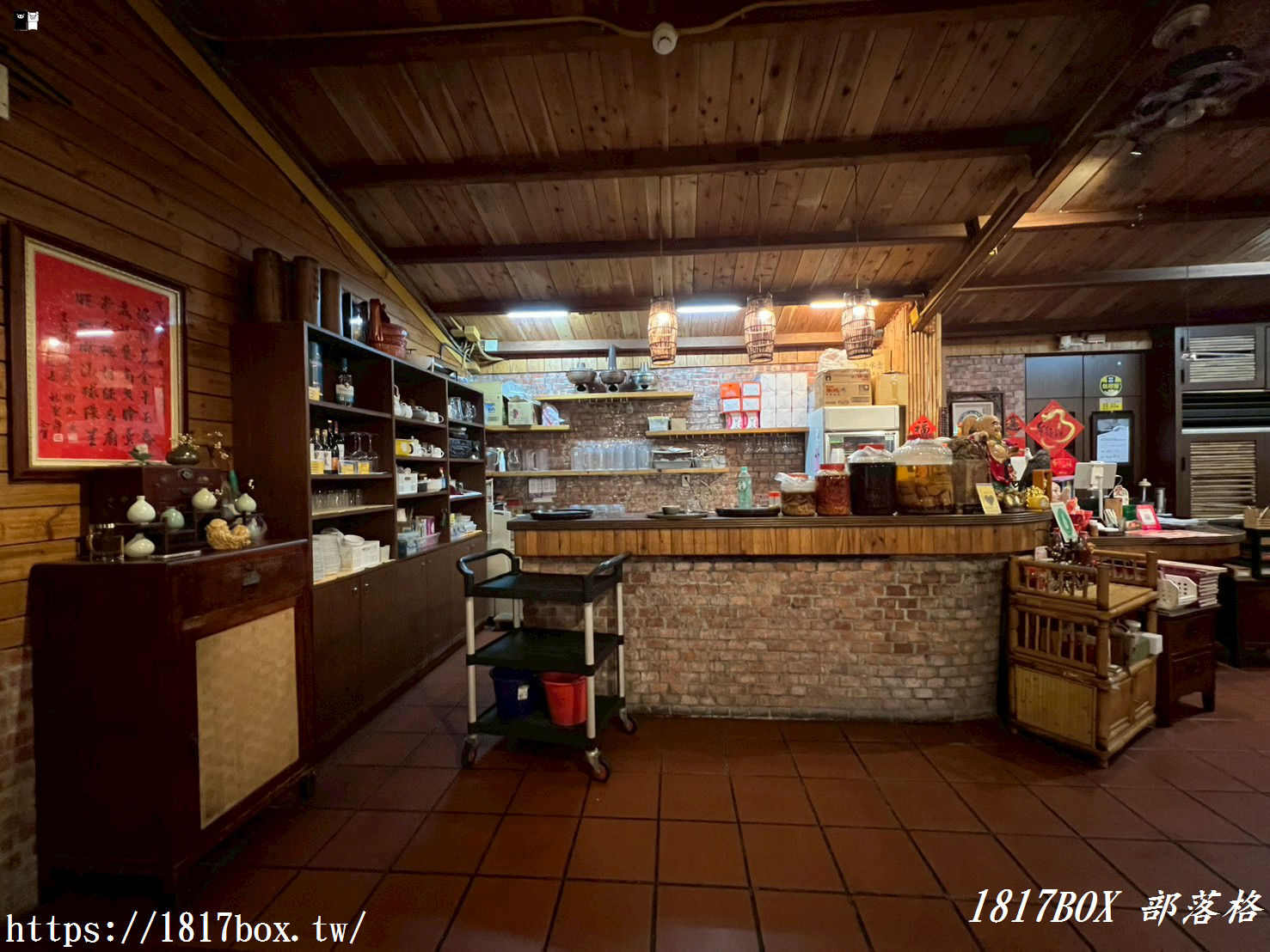 【雲林斗六美食】桃花源餐廳：隱身巷弄的總統御廚福州菜，必點香酥鴨、酸菜白肉鍋！