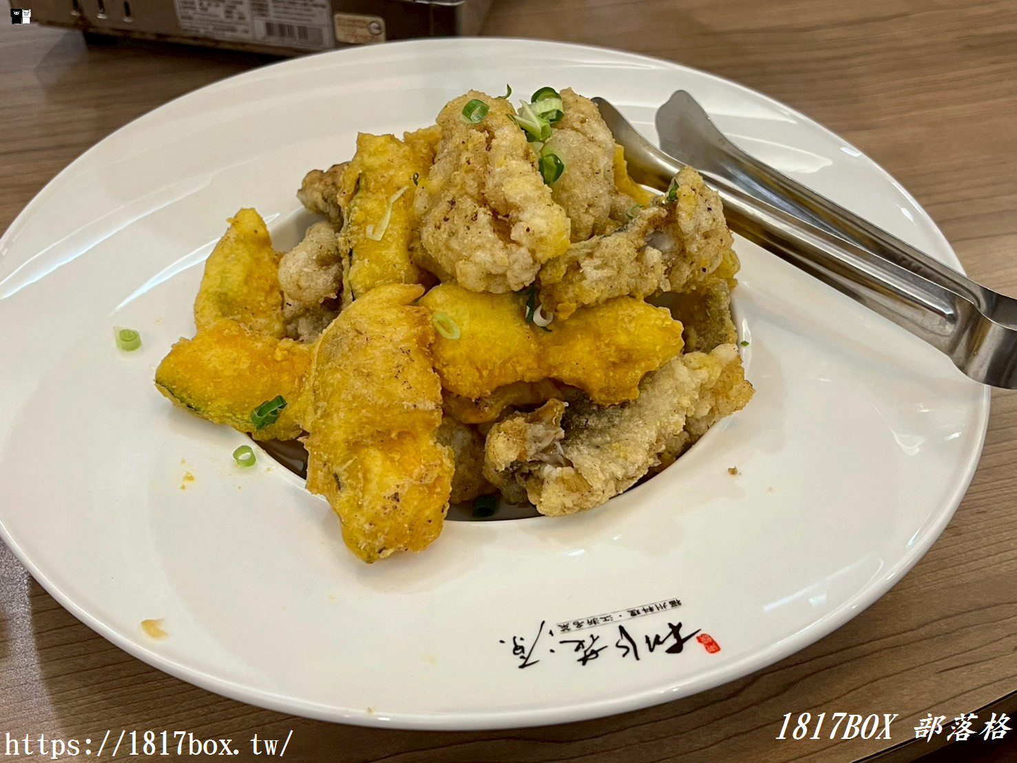 【雲林斗六美食】桃花源餐廳：隱身巷弄的總統御廚福州菜，必點香酥鴨、酸菜白肉鍋！