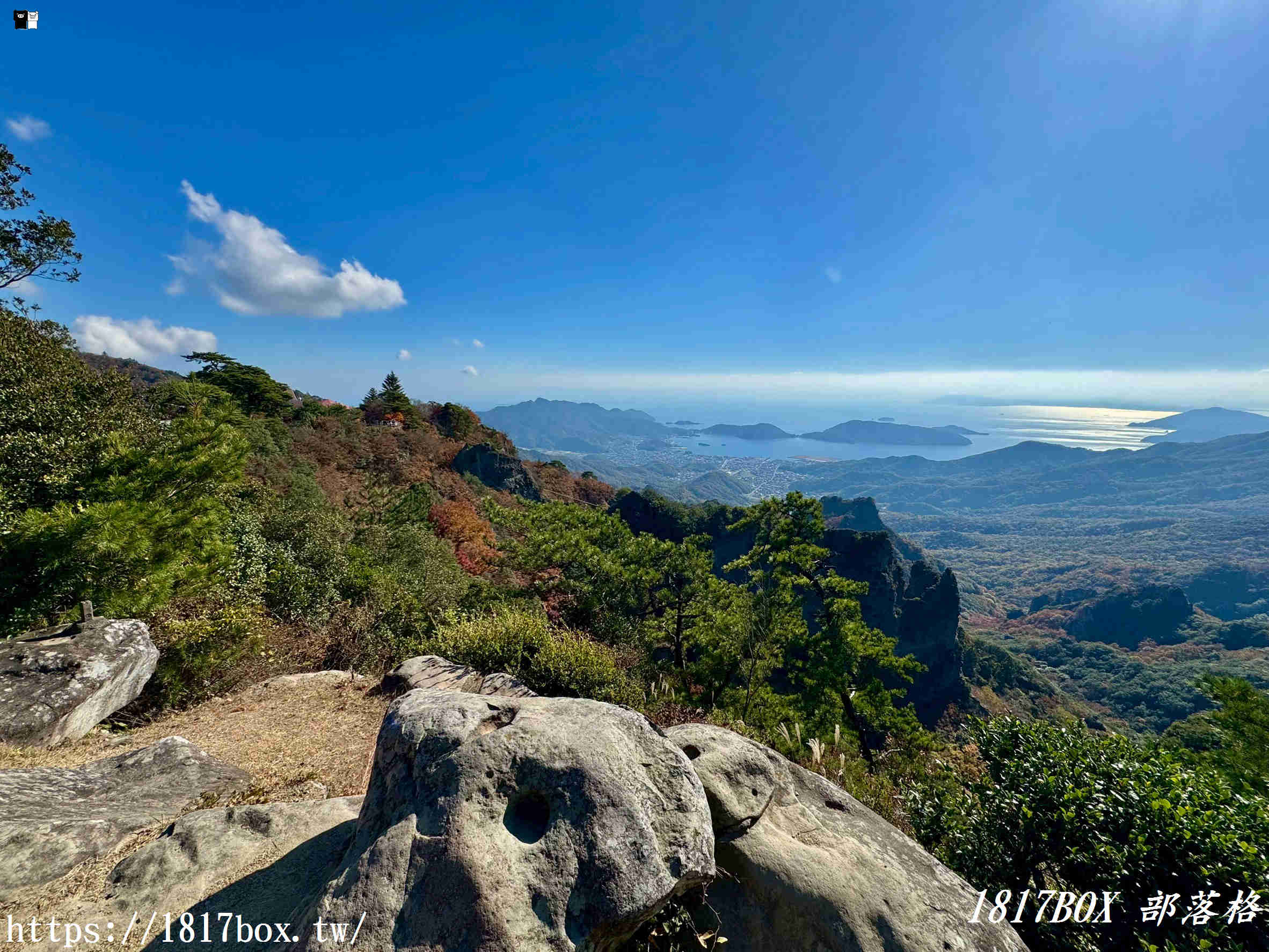 瀨戶內海的秋日絕色：小豆島「寒霞溪」楓紅漫天，搭乘空中纜車走進名畫裡！