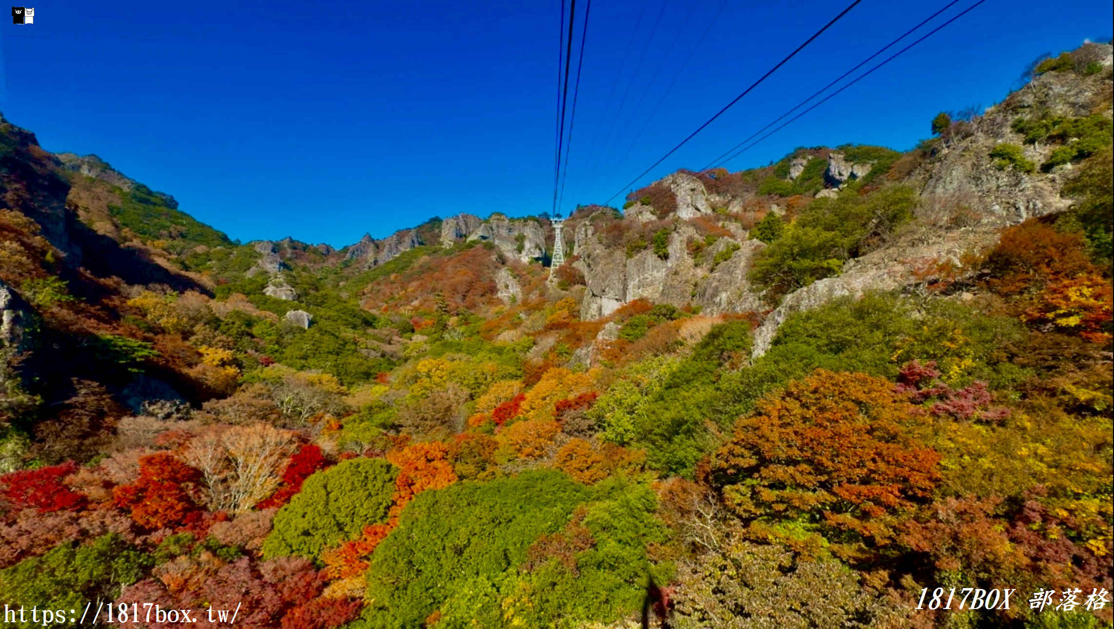 瀨戶內海的秋日絕色：小豆島「寒霞溪」楓紅漫天，搭乘空中纜車走進名畫裡！