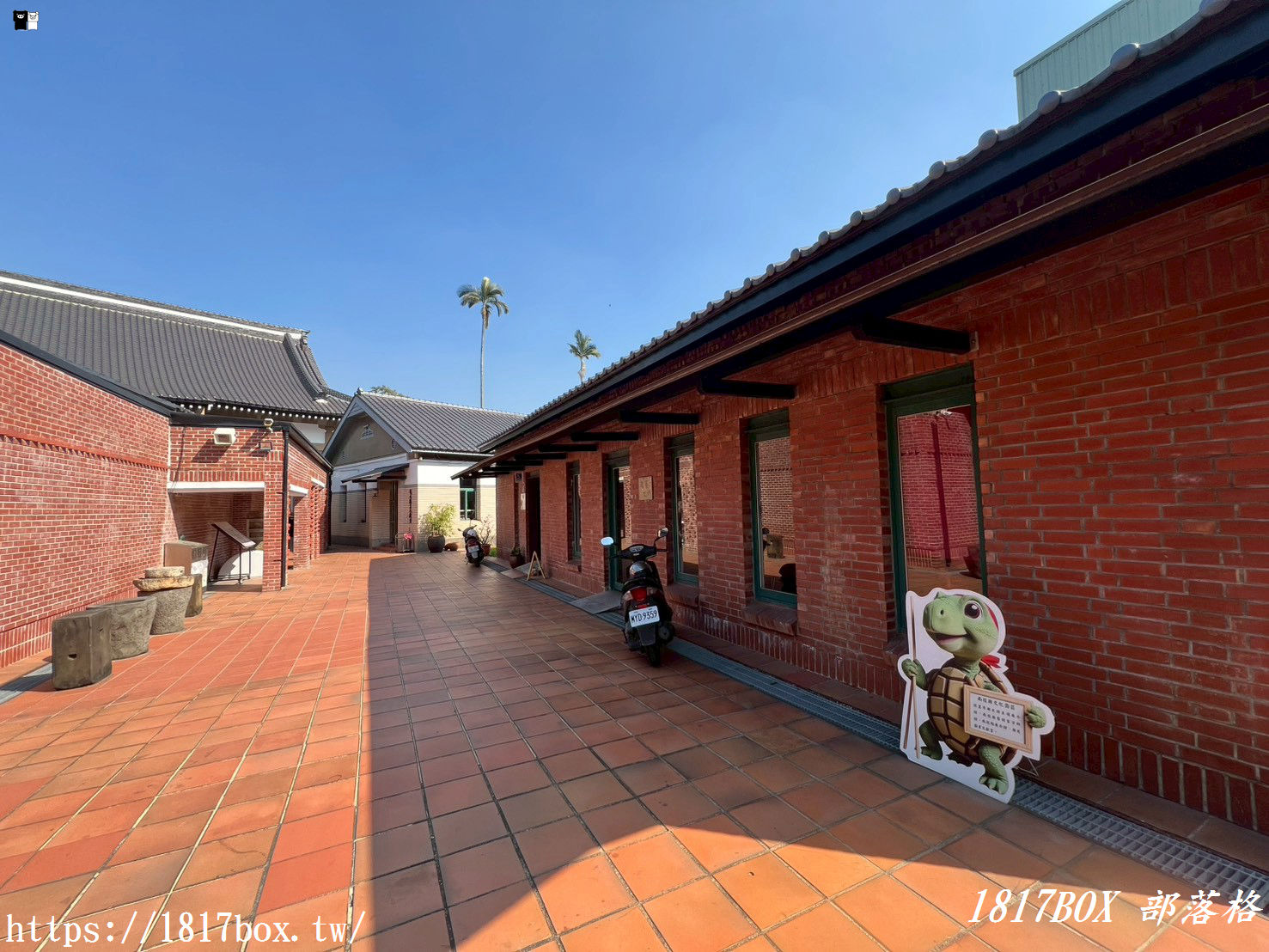 【南投市區散策】走進「南投縣文化園區」:全台首座武德殿歷史博物館,探尋南投陶與懷舊時光 【南投市區散策】走進「南投縣文化園區」:全台首座武德殿歷史博物館,探尋南投陶與懷舊時光