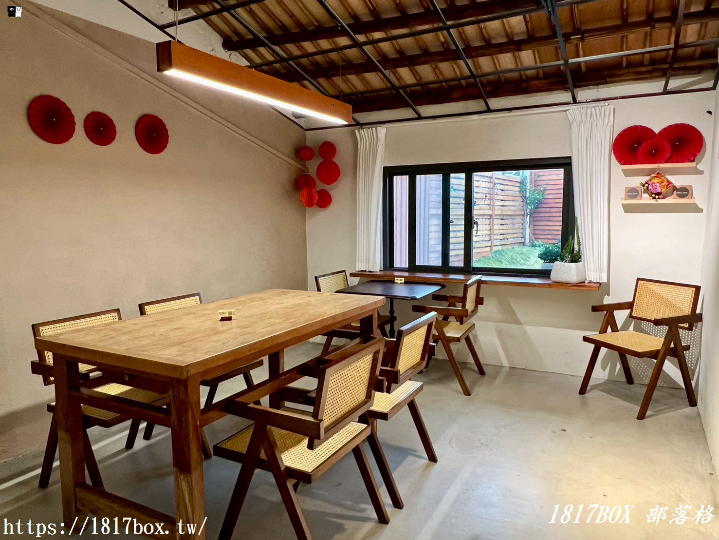 【大甲咖啡廳推薦】 曲岸Chill and Cafe：隱身大甲河畔的職人手沖與夢幻草莓杯，享受最Chill的午後！