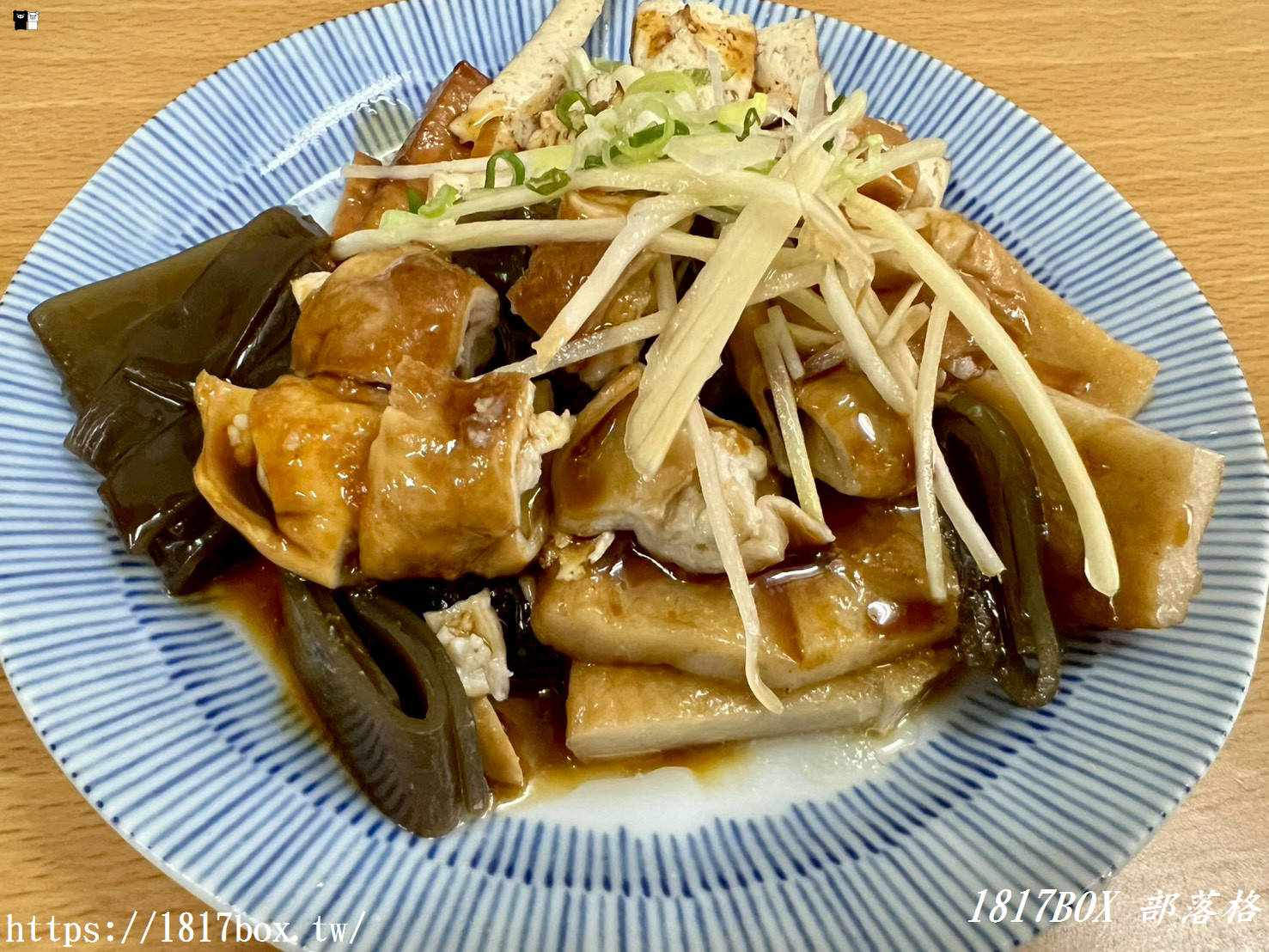 【彰化伸港美食】隱藏版「巷仔內牛肉麵」：超厚實半筋半肉、Q彈水餃，在地人不想說的口袋名單！