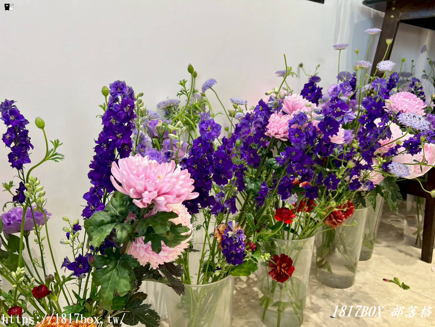 【彰化探店】掉進莫內花園的錯覺！小雛菊藝術學校：這家「誠實小花店」美到讓人想住下