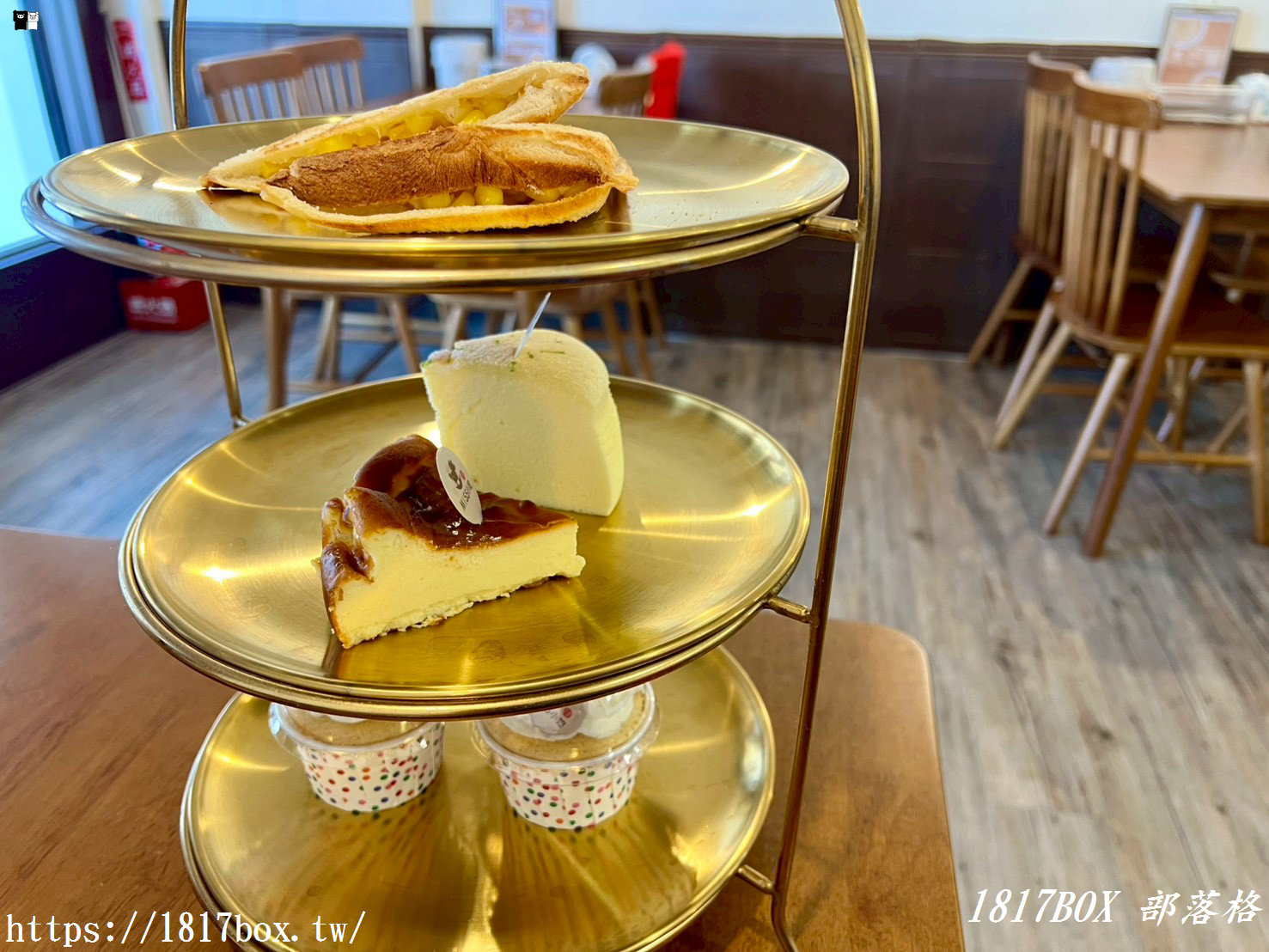 【彰化美食】MiSS小姐食藝空間｜精誠夜市旁隱藏版網美餐廳，萌翻小熊百香紅茶、英式三層下午茶必點！