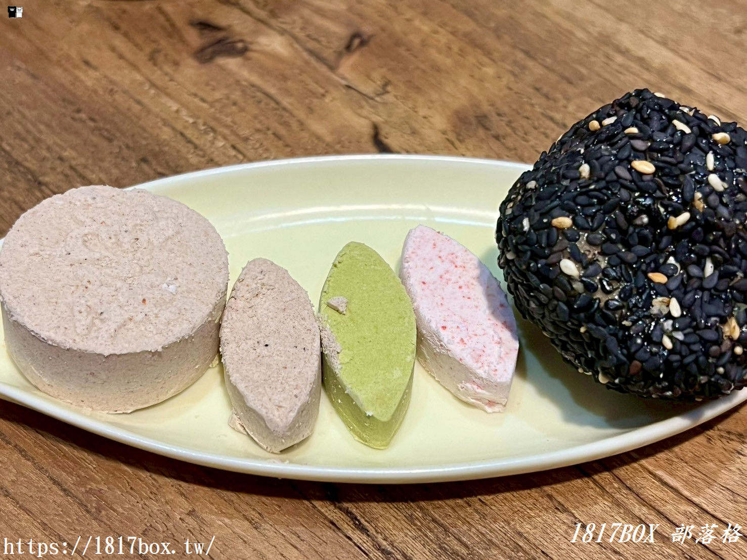 【鹿港老街必訪】十宜甄茶：走進百年古蹟「十宜樓」，品味老闆特調與傳統中式糕點的慢時光