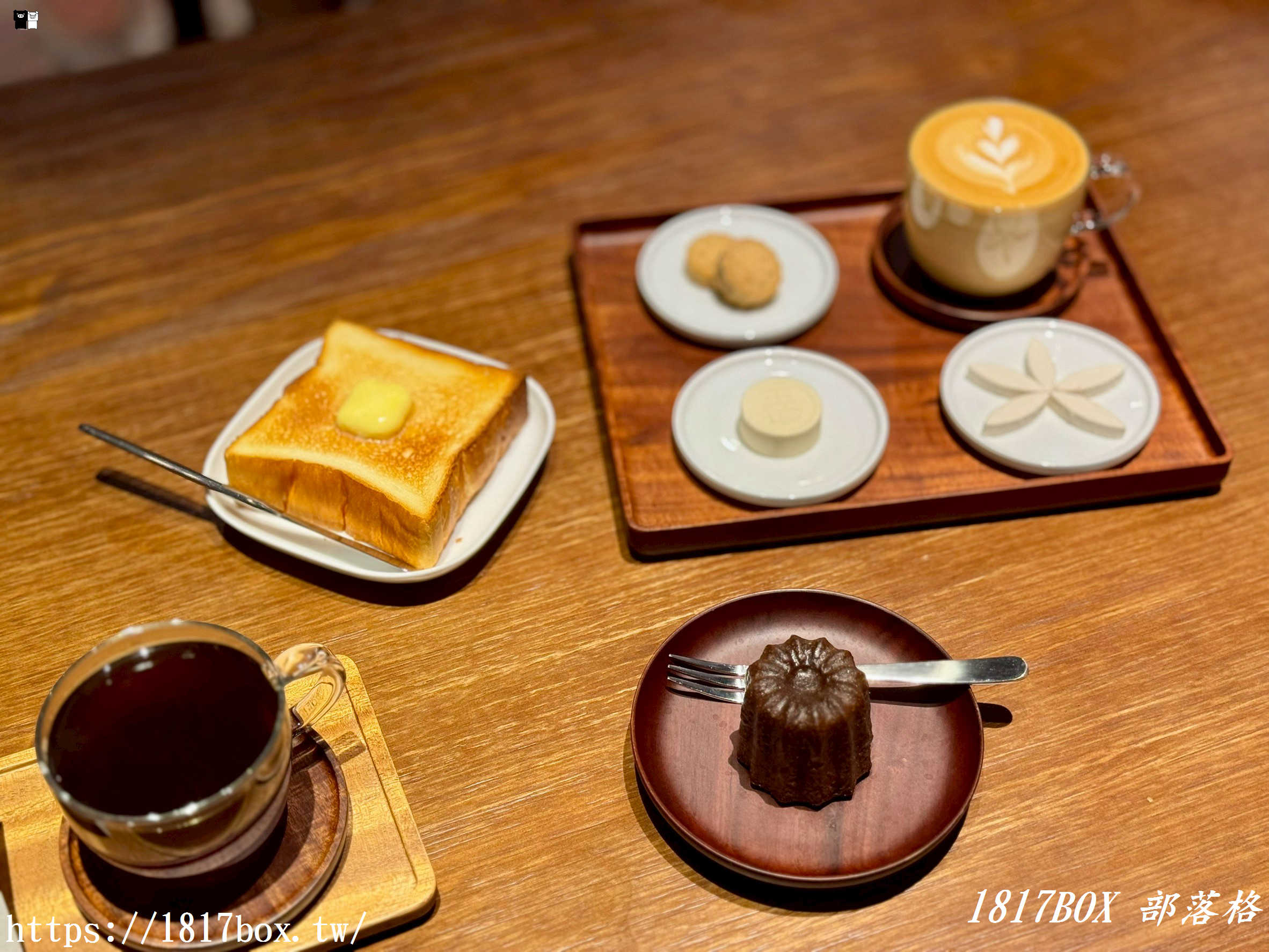 鹿港老宅咖啡推薦｜東北季風 Monsoon coffee：在 160 年古厝邂逅員林盃手沖冠軍，品味玉珍齋聯名午茶