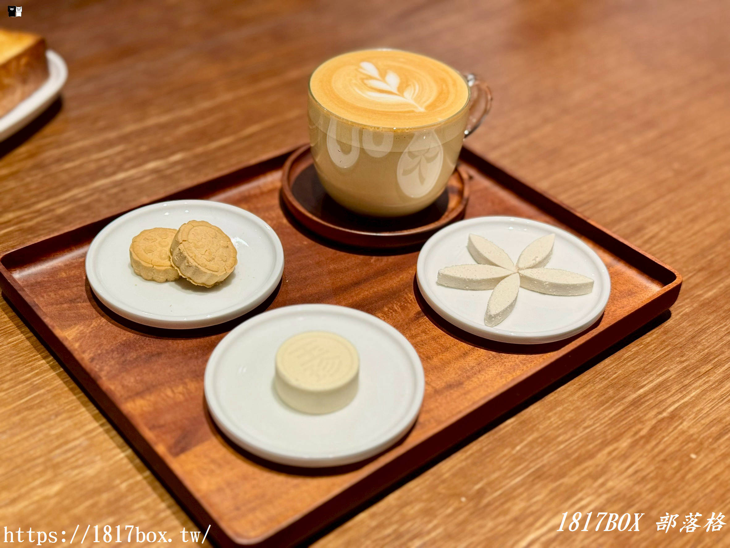 鹿港老宅咖啡推薦｜東北季風 Monsoon coffee：在 160 年古厝邂逅員林盃手沖冠軍，品味玉珍齋聯名午茶