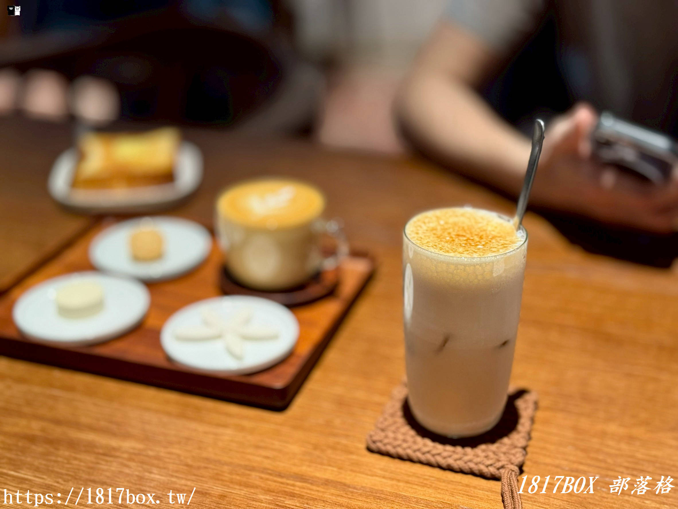 鹿港老宅咖啡推薦｜東北季風 Monsoon coffee：在 160 年古厝邂逅員林盃手沖冠軍，品味玉珍齋聯名午茶