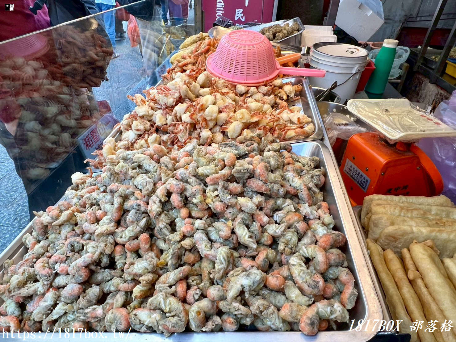 鹿港必吃美食推薦｜阿南師民俗小吃：CNN也瘋狂的國宴級鮮蚵蓋飯與酥脆蚵仔煎！