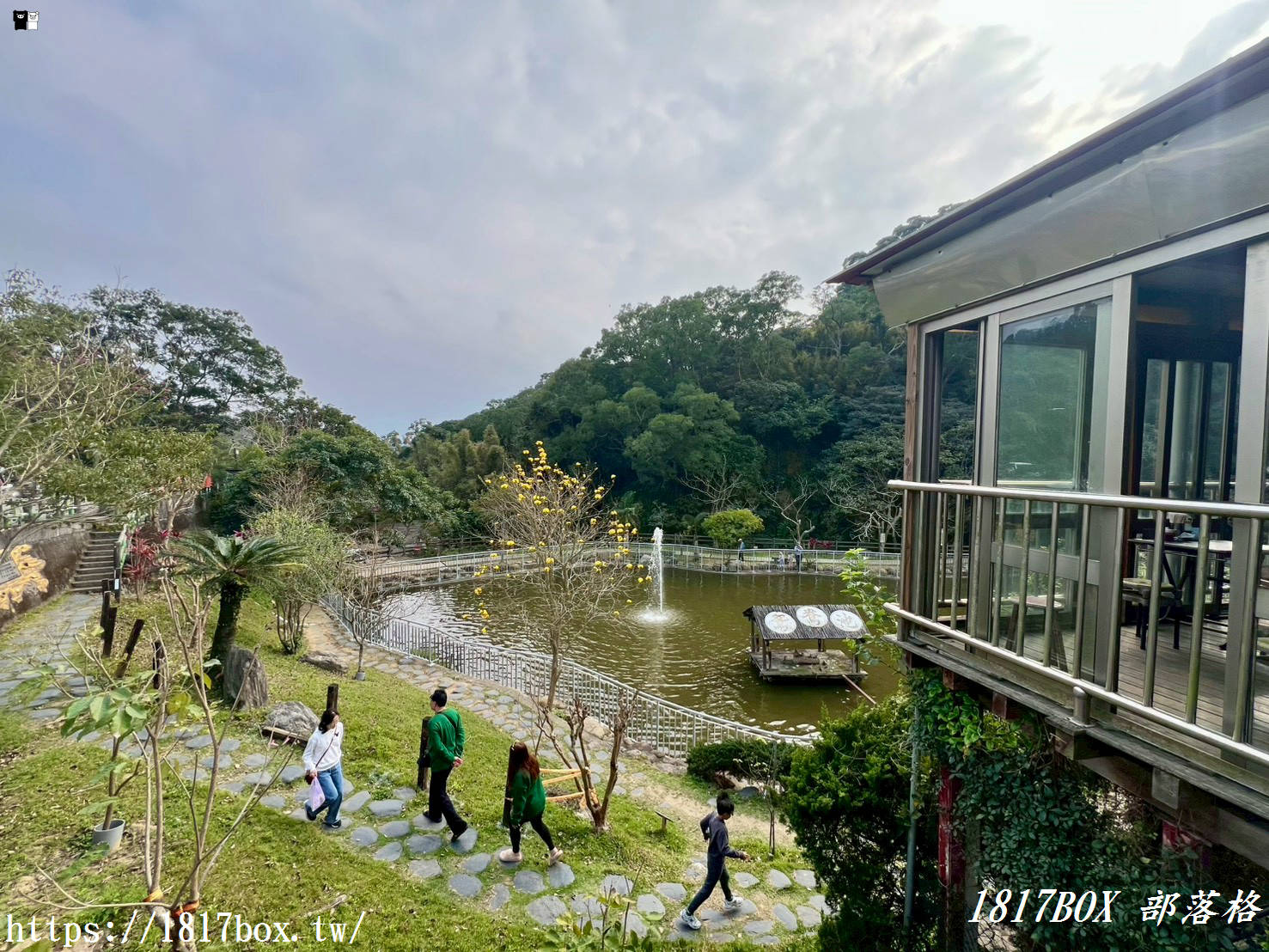 【新竹周邊一日遊】九芎湖「鴛鴦池」：走進森林系祕境步道，感受湖光山色的靜謐時光