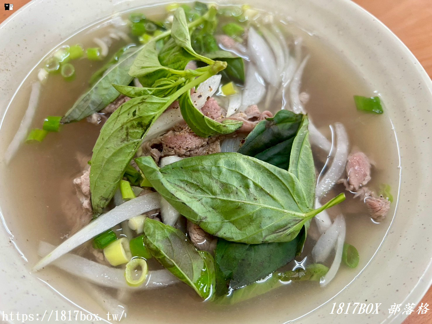 【彰化美食】美莉越南美食｜隱藏版紅燒米苔目超入味！鑊氣十足的牛肉炒飯，道地越式風味必吃推薦
