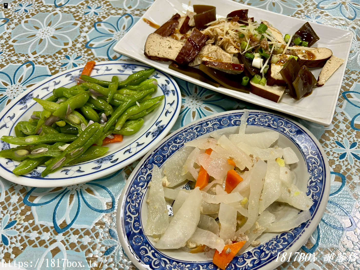【彰化美食】花壇「汪記牛肉麵」超厚實半筋半肉！在地人激推平價大份量，隱藏版肉燥飯必點