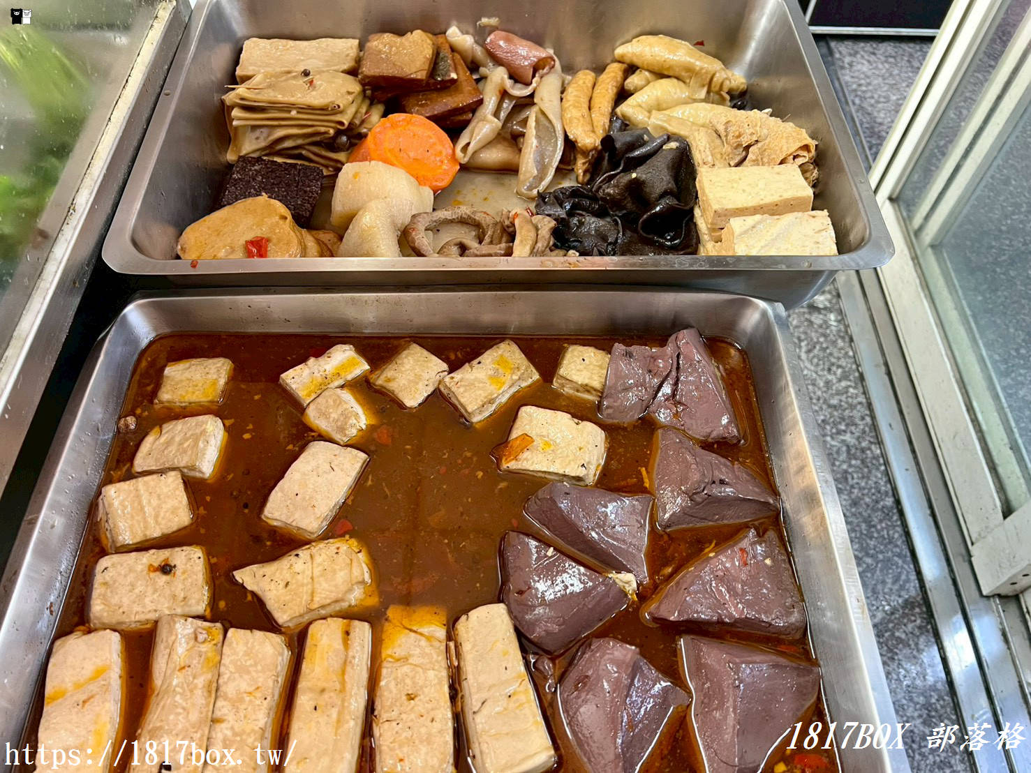 【彰化美食】花壇「汪記牛肉麵」超厚實半筋半肉！在地人激推平價大份量，隱藏版肉燥飯必點