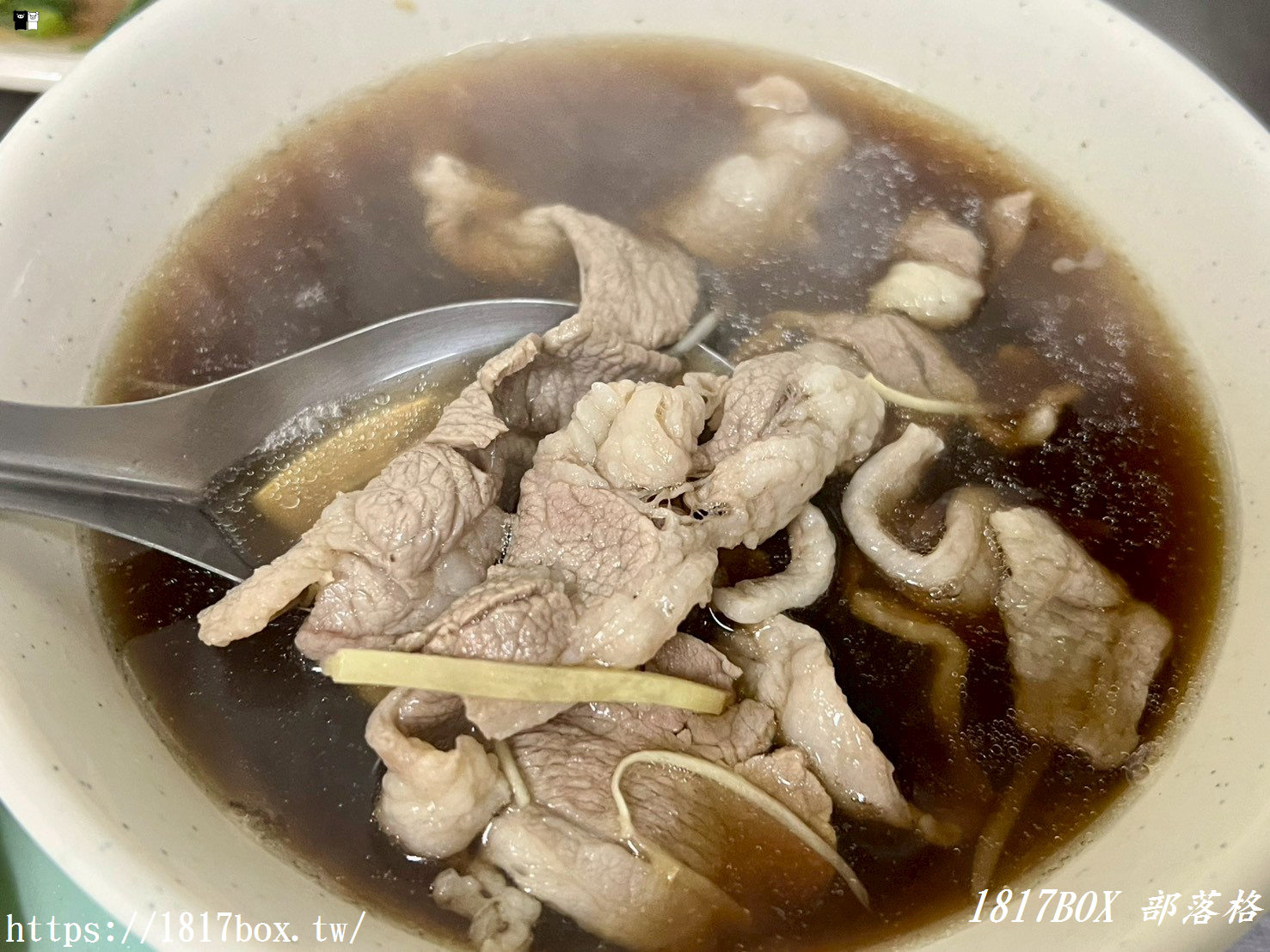 麥寮必吃美食！「岡山德羊肉」正港岡山滋味：鹽酥羊排、羊魯飯讓人一試成主顧