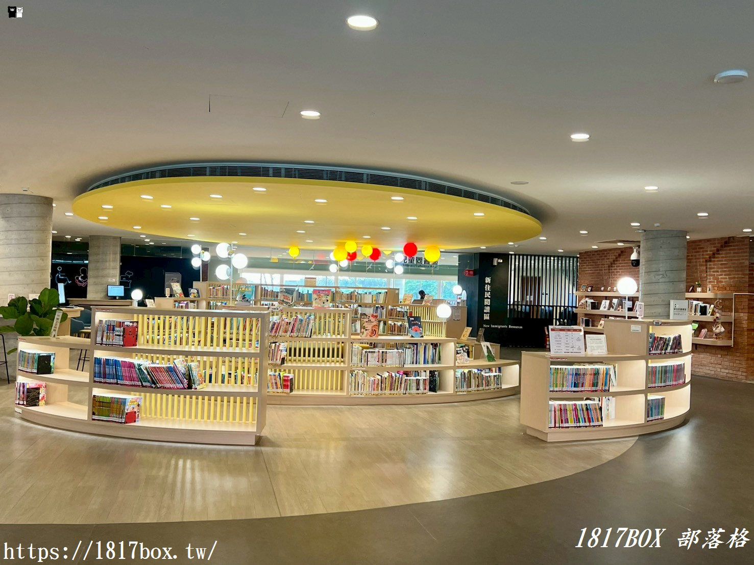 雲林隱藏版夜景！「麥寮社教園區」夜晚華麗變身，宛如漫步在光影森林的浪漫時光