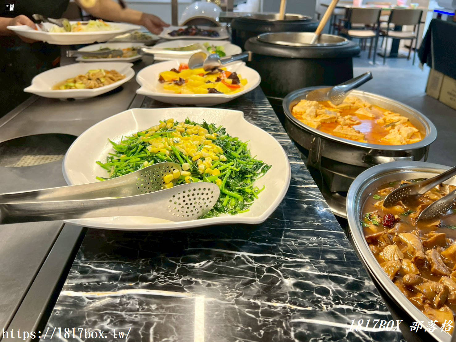 【彰化美食】清心緣食坊：高 CP 值素食吃到飽！破百道創意料理、現燙野菜，連肉食主義者都淪陷的蔬食天堂