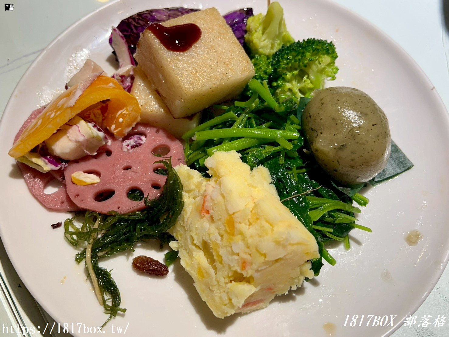 【彰化美食】清心緣食坊：高 CP 值素食吃到飽！破百道創意料理、現燙野菜，連肉食主義者都淪陷的蔬食天堂