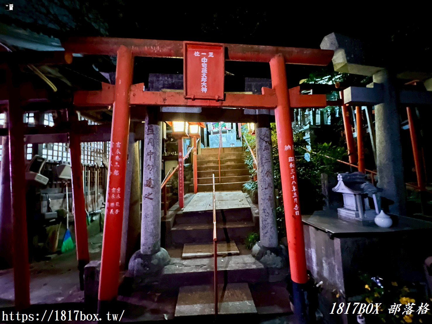 【福岡深夜祕境】中司孫太郎稻荷神社：100日圓點亮「賽博龐克」光之階梯！