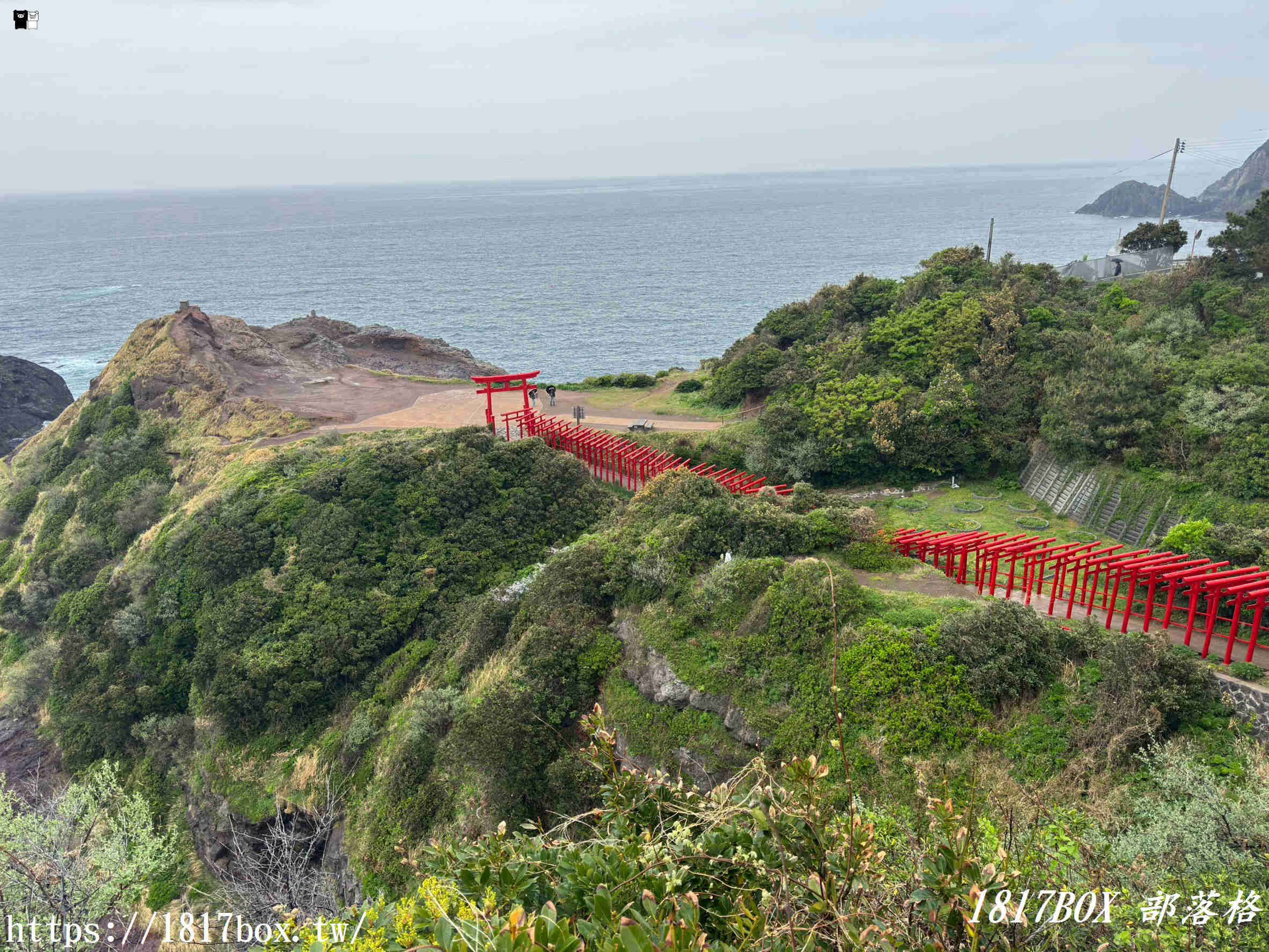 雨落鳥居的赤紅絕景｜山口縣元乃隅神社雨天參拜指南、御守與御朱印分享
