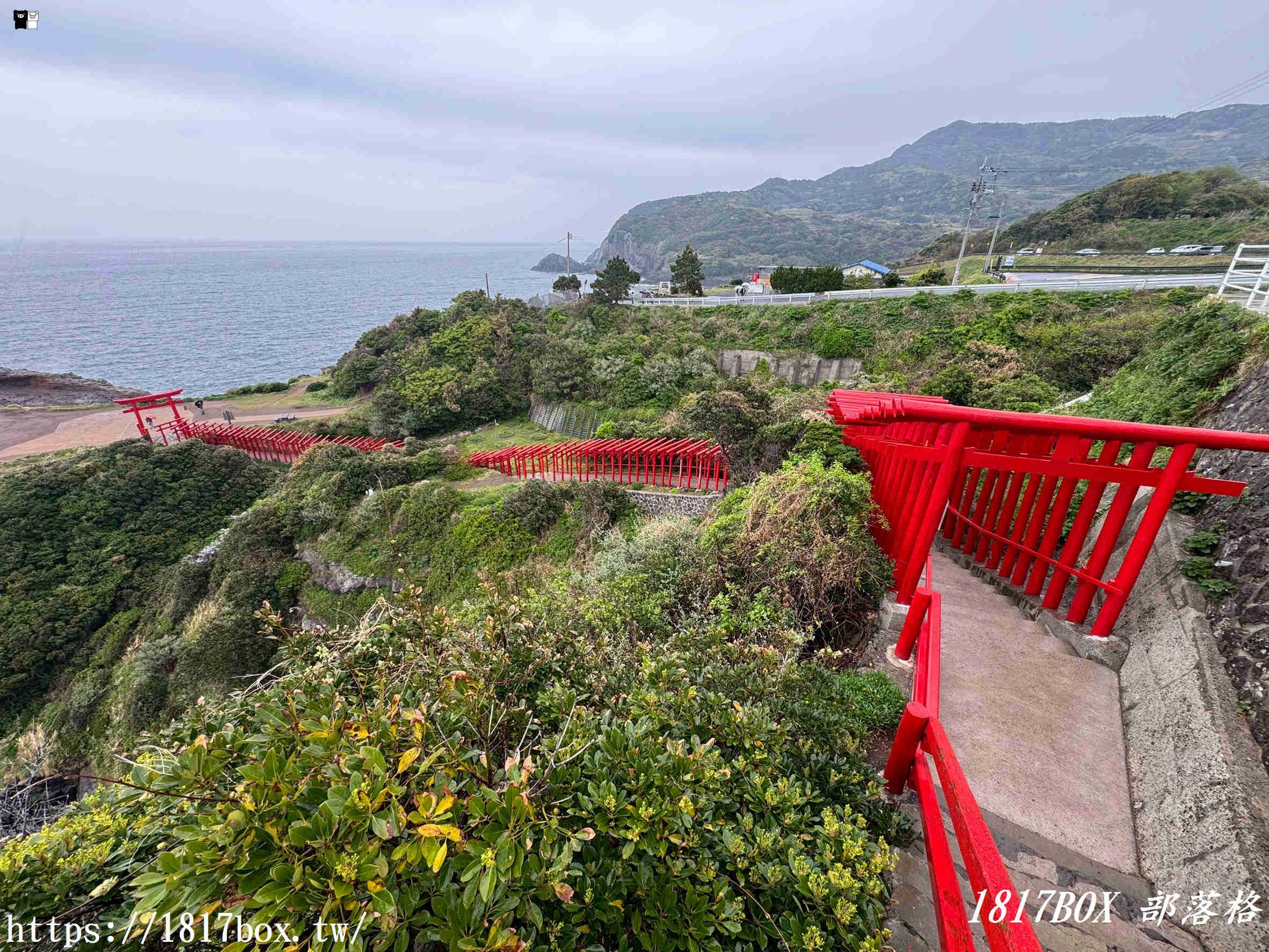 雨落鳥居的赤紅絕景｜山口縣元乃隅神社雨天參拜指南、御守與御朱印分享