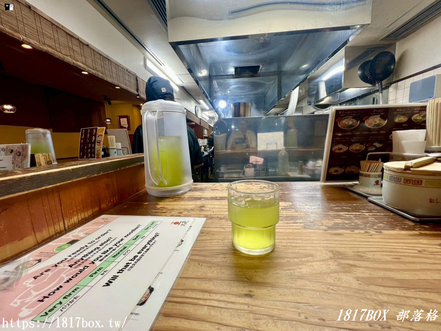 【久留米必吃】大砲拉麵本店：濃厚豚骨湯頭天花板！滿滿叉燒與爆汁餛飩的究極美味