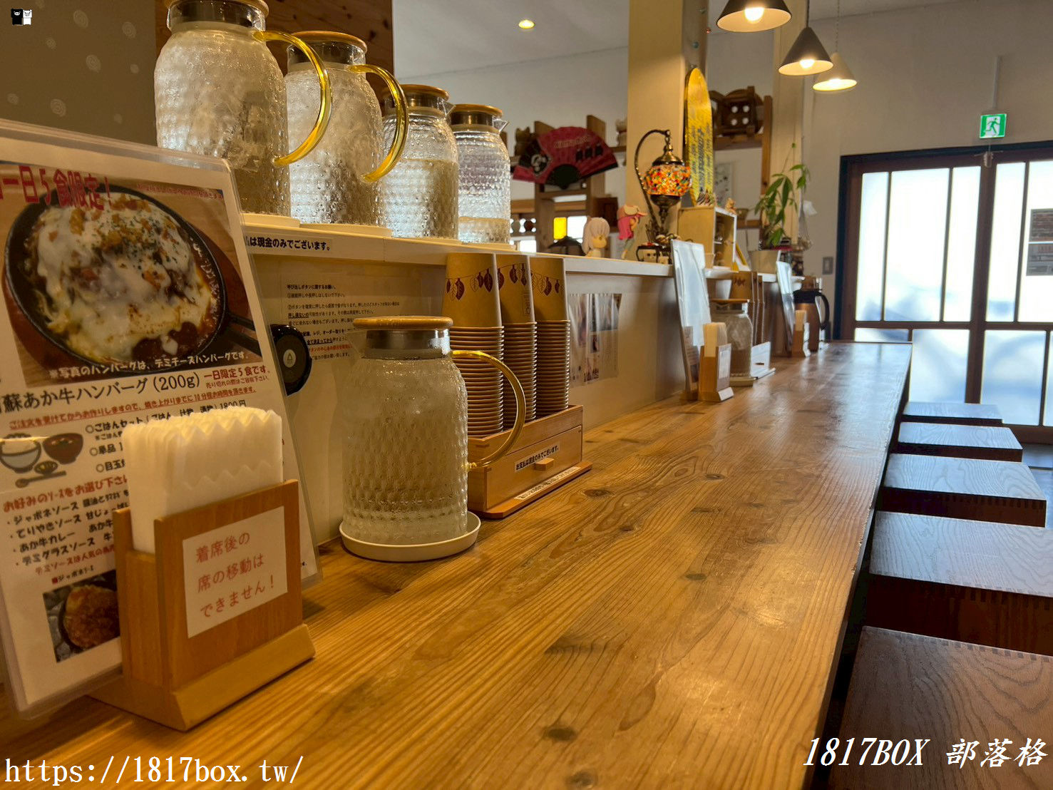 熊本必吃神級美味！「あか牛専門店 うしとさかな」現烤赤牛牛排與爆汁阿蘇和牛漢堡排雙重震撼