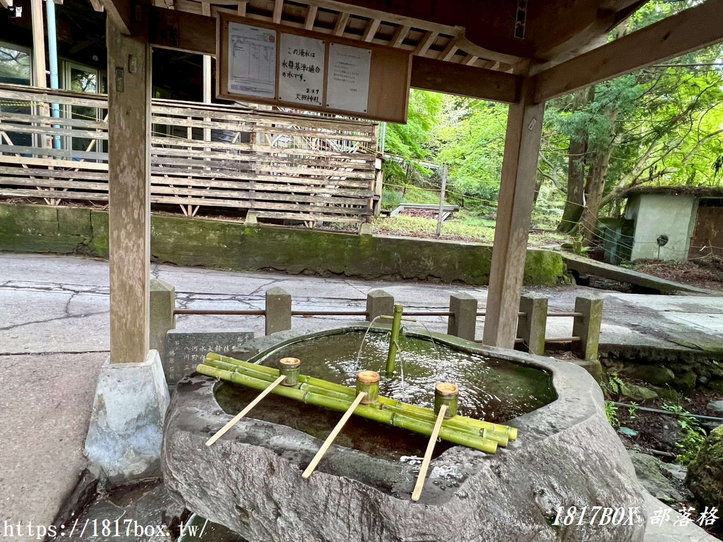 【由布院必訪秘境】金鱗湖天祖神社：水上鳥居如仙境！交通、隱藏拍照點與神話傳說全攻略