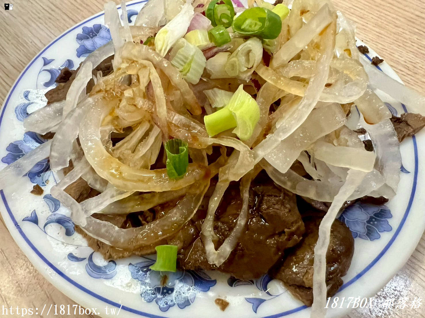 【台南安平美食】阿美深海鮮魚湯：老饕私藏！超狂限量螃蟹粥、Q彈龍膽石斑清湯，從早餐澎湃到晚餐的在地海鮮味