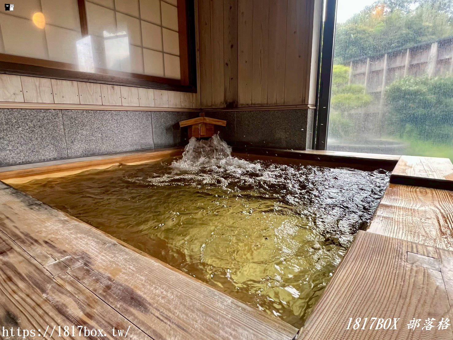 熊本溫泉秘境開箱｜「湯亭 上弦之月」頂級家庭風呂『翡翠』房型！獨立日式枯山水庭園、露天雙湯池，自駕必訪的奢華私密湯屋！