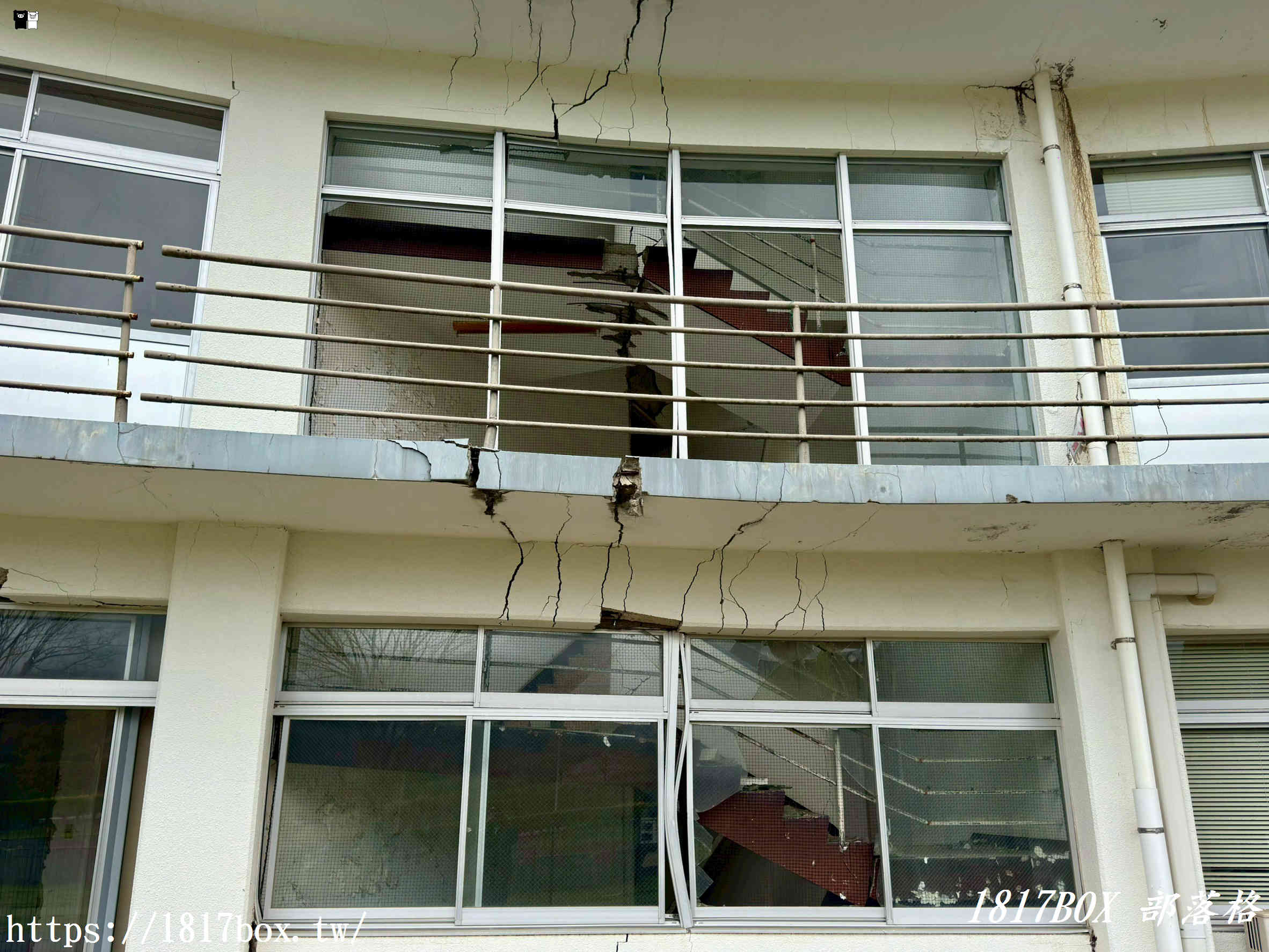 【南阿蘇新景點】直面大自然的力量！熊本地震震災博物館 KIOKU 體驗：走進斷層正上方的震撼記憶，朝聖航海王羅賓銅像