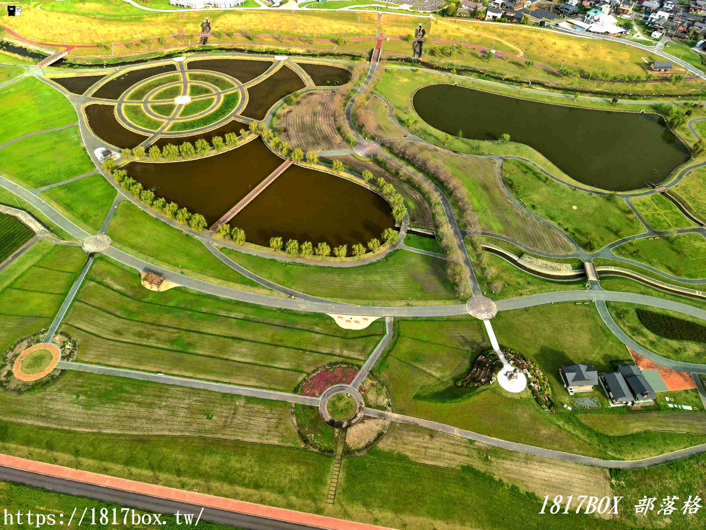 探索九州神秘巨石文化！福岡「筑紫石人」與繽紛「Flower Zone 公園」一日散策