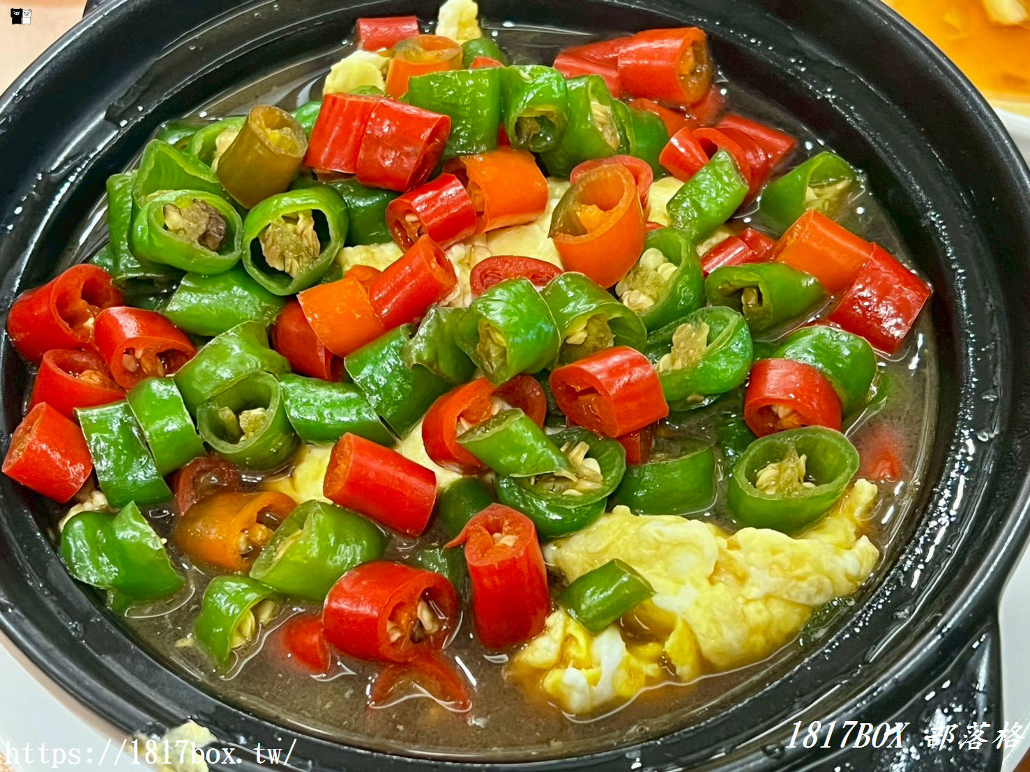 【竹北美食推薦】全家福客家菜館｜老字號經典創新完美融合！必點爆汁梅干扣肉、驚艷柚柚蝦球，聚餐首選高CP值客家料理