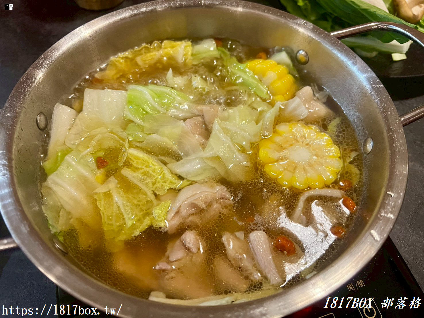 彰化火鍋新焦點!「三千苑鍋物」開箱真實評價:必點爆棚花雕雞與超嫩小羔羊,神級服務卻有一點美中不足? 彰化火鍋新焦點!「三千苑鍋物」開箱真實評價:必點爆棚花雕雞與超嫩小羔羊,神級服務卻有一點美中不足?