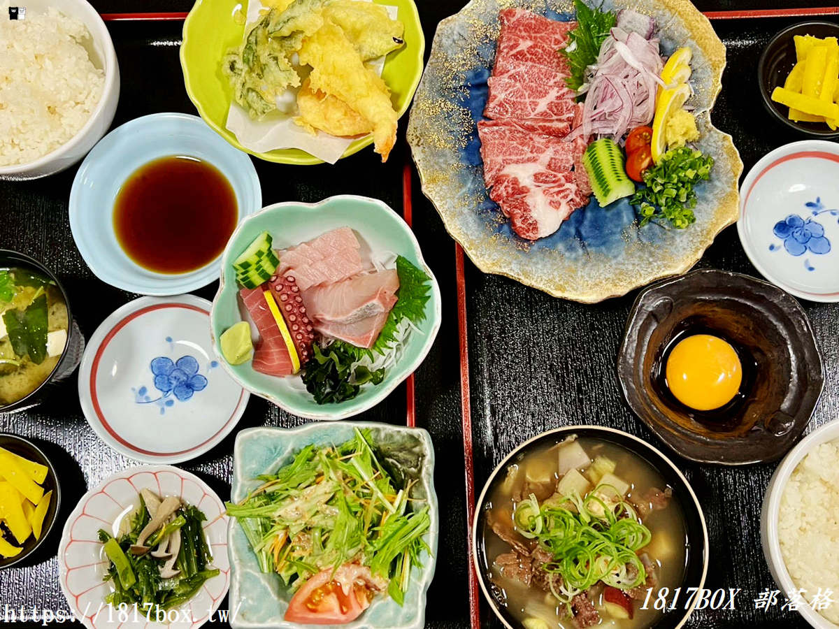 網站近期文章：【日本在地美食】連當地人都排隊！「彩座」極上馬刺御膳肥美入口即化，經典和定食精緻滿分（內附必點菜單）