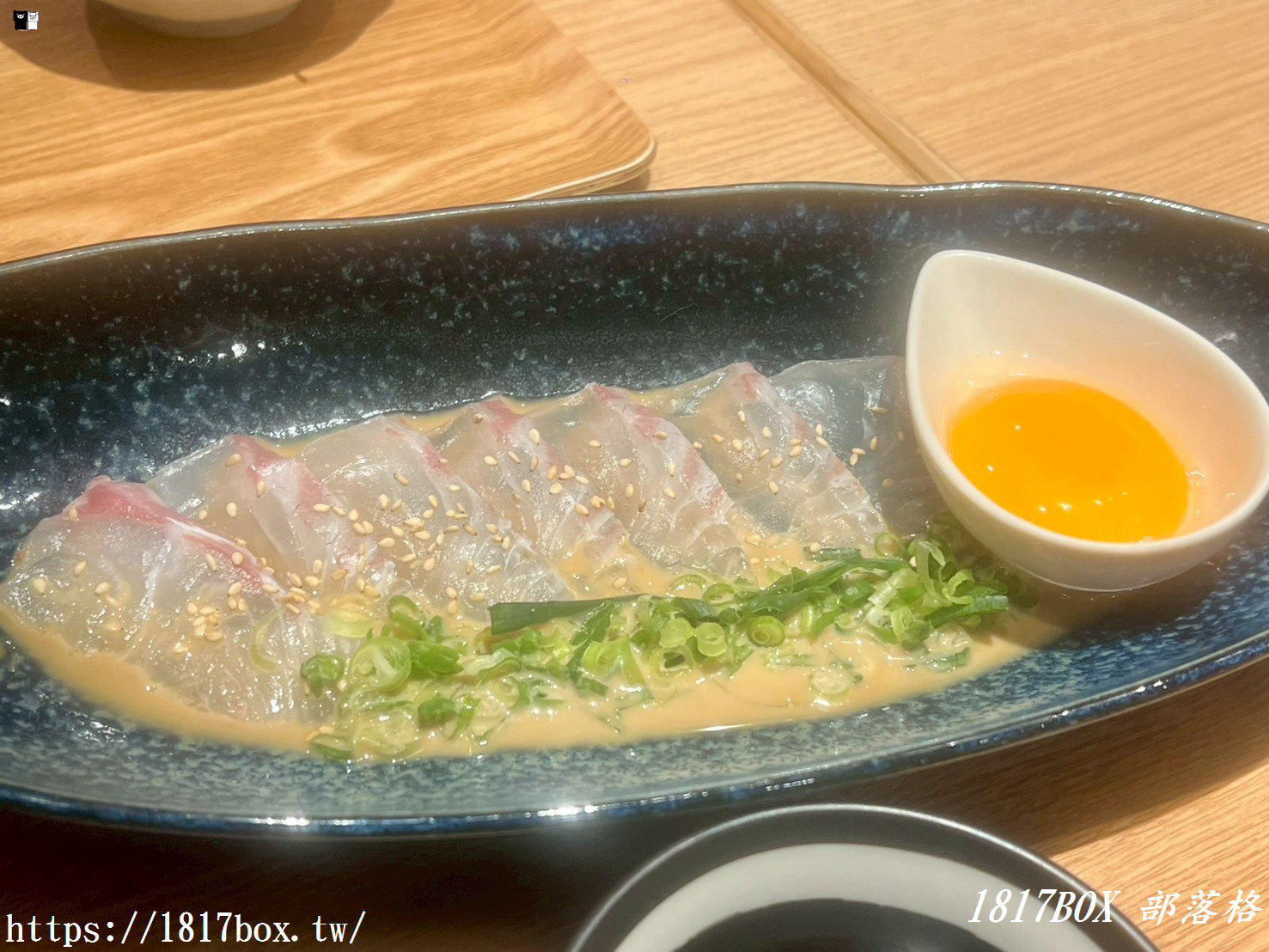 熊本車站必吃！【海鮮家 福伸】極致產地直送美味，爆漿鯛魚雞蛋飯與酥脆時令天婦羅的雙重衝擊！