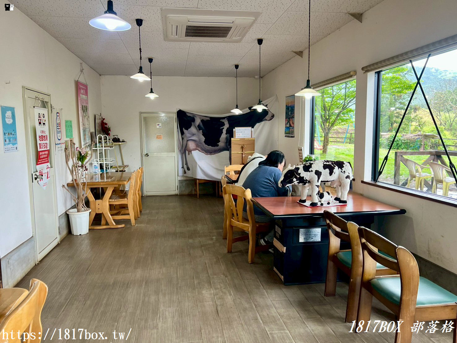 熊本阿蘇必吃！「山田牧場 牛奶之鄉」神級生乳霜淇淋，濃郁奶香爆發的純粹幸福