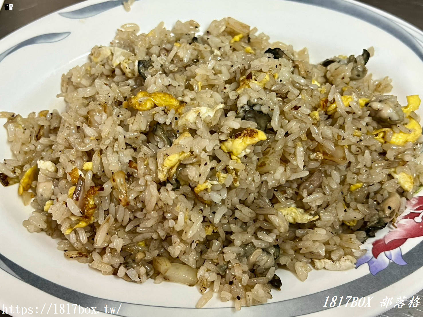 【彰化美食】芳苑切仔麵小吃店｜爆量鮮甜炒蚵飯、阿嬤級古早味什錦湯麵，在地人天天報到的沿海極品美味！